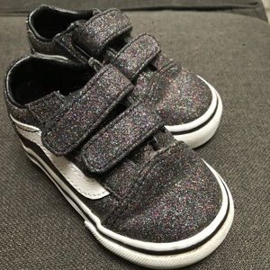 Toddler Girls Van’s glitter shoes